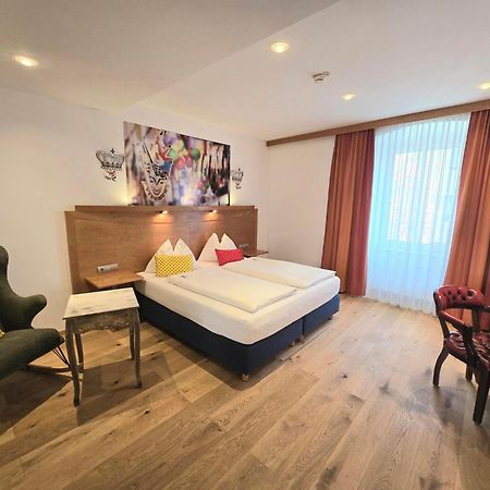 Boutique Hotel Goldenes Lamm Villach Ngoại thất bức ảnh