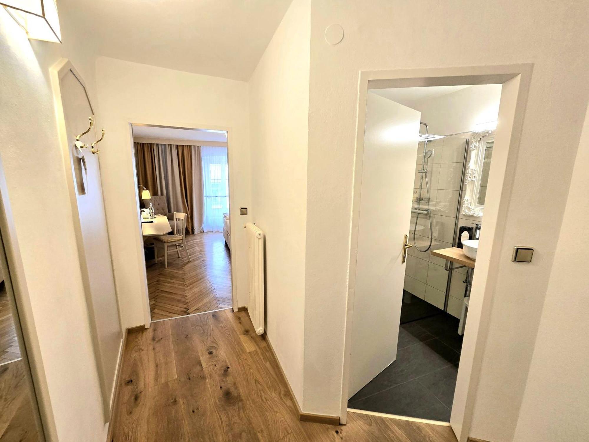 Boutique Hotel Goldenes Lamm Villach Ngoại thất bức ảnh