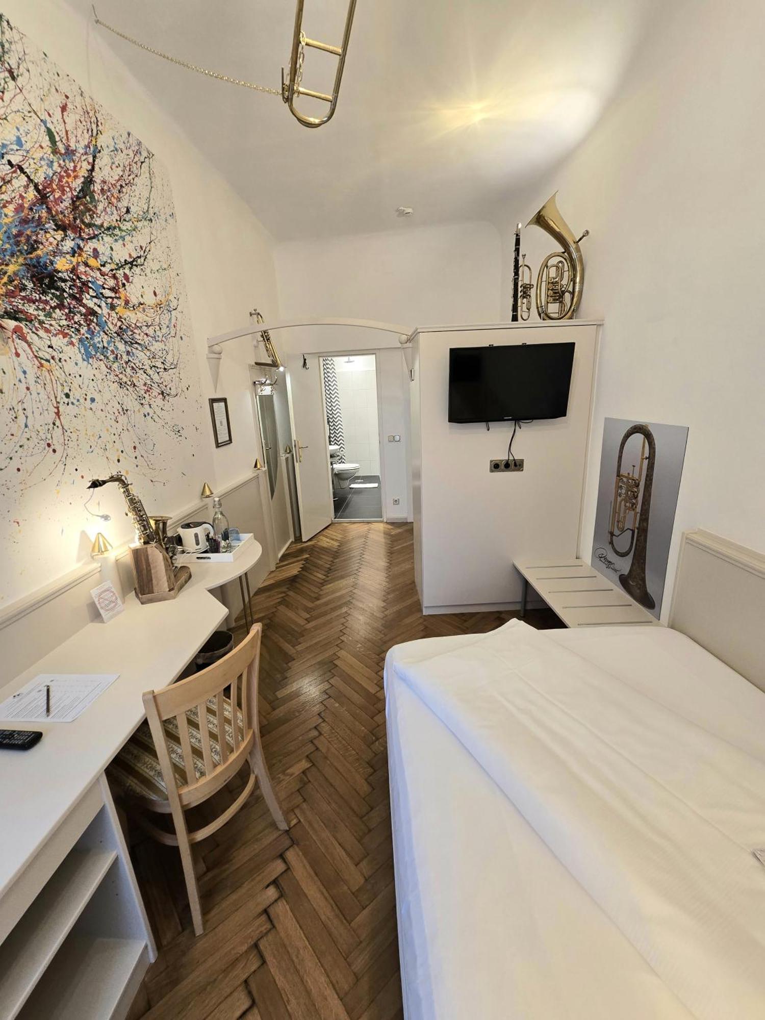 Boutique Hotel Goldenes Lamm Villach Ngoại thất bức ảnh