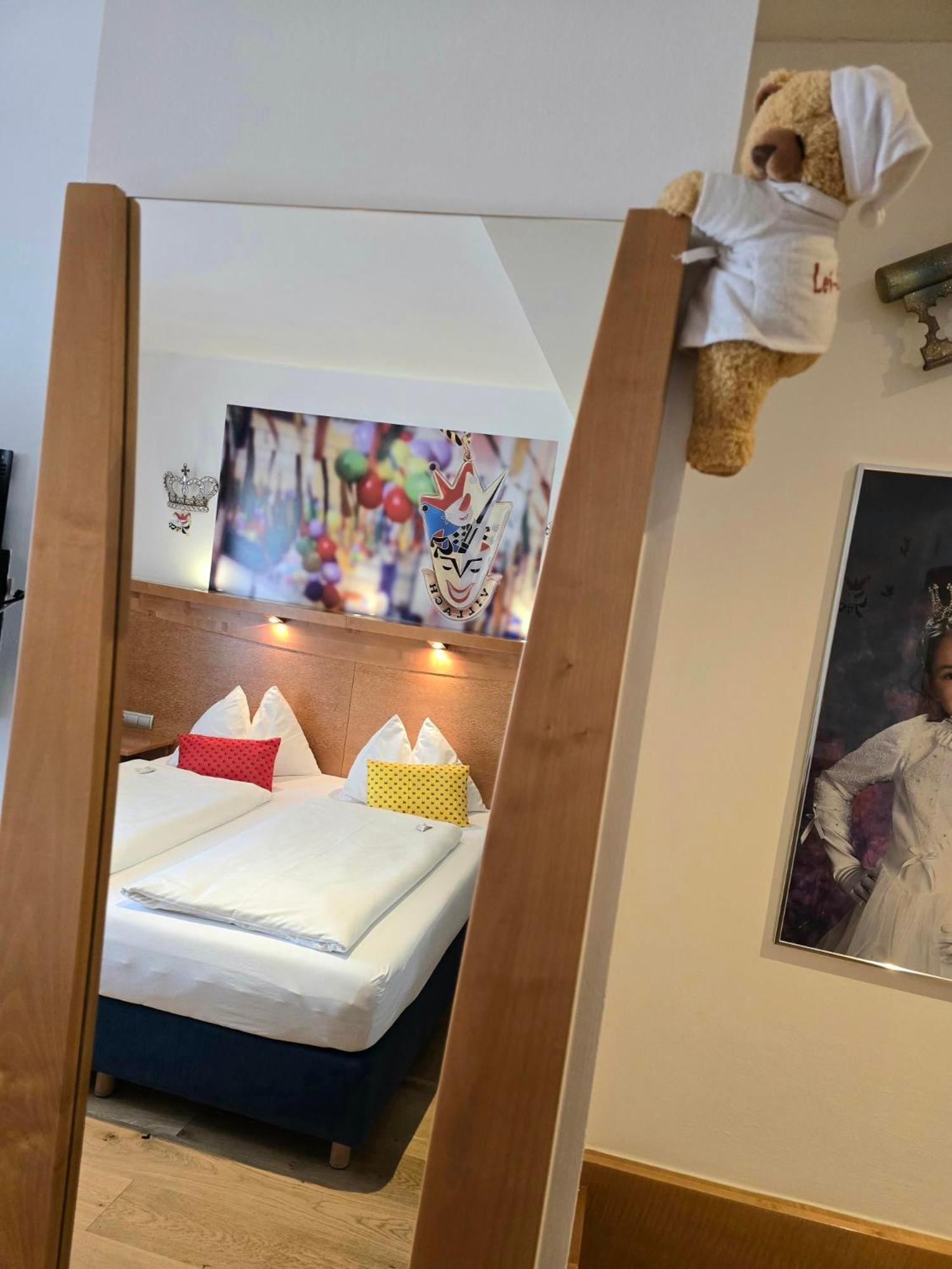Boutique Hotel Goldenes Lamm Villach Ngoại thất bức ảnh