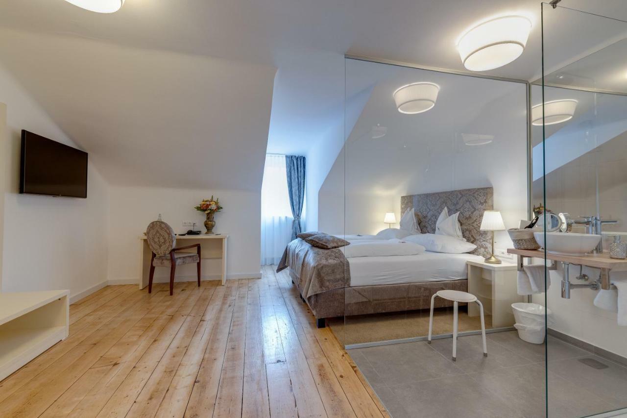Boutique Hotel Goldenes Lamm Villach Ngoại thất bức ảnh