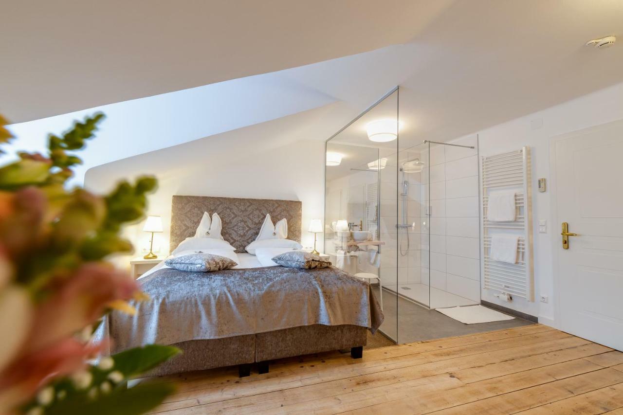 Boutique Hotel Goldenes Lamm Villach Ngoại thất bức ảnh