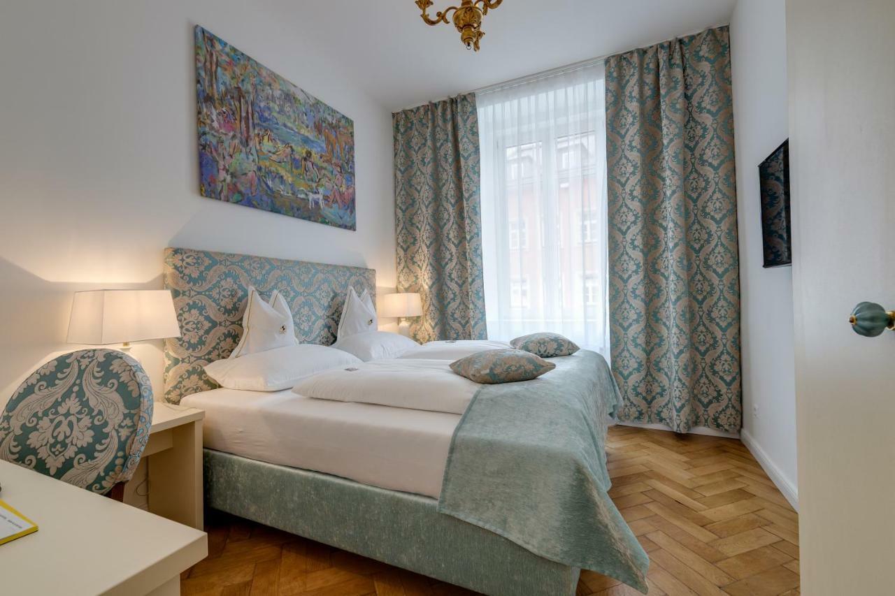 Boutique Hotel Goldenes Lamm Villach Ngoại thất bức ảnh